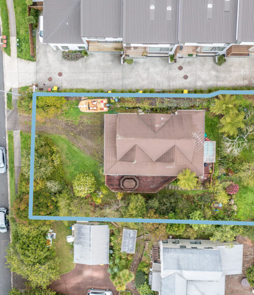 72 Langana Avenue